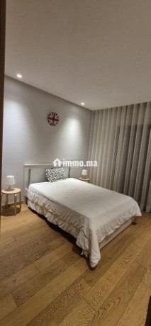 a-louer-studio-haut-standing-meuble-sablanca-big-4
