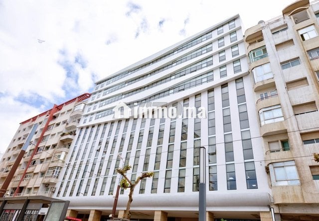 plateaux-bureaux-philips-business-center-big-0