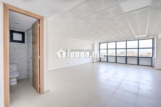 plateaux-bureaux-philips-business-center-big-1