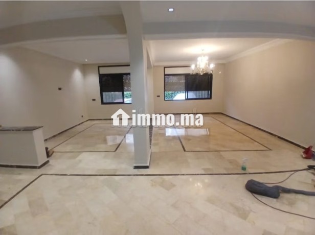 a-louer-a-ain-diab-appartement-neuf-vide-2-chambres-big-11