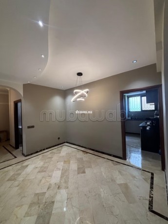 a-louer-a-ain-diab-appartement-neuf-vide-2-chambres-big-3