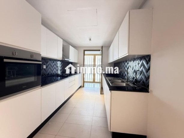 a-louer-appartement-au-carrousel-de-rabat-big-8