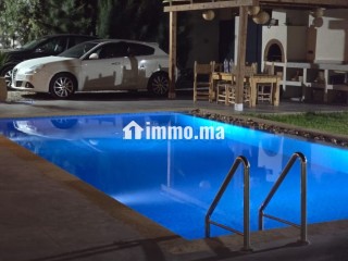 maison-de-luxe-a-louer-a-route-dagadir-3-chambres-agreables-porte-blindee-et-systeme-de-double-vitrage
