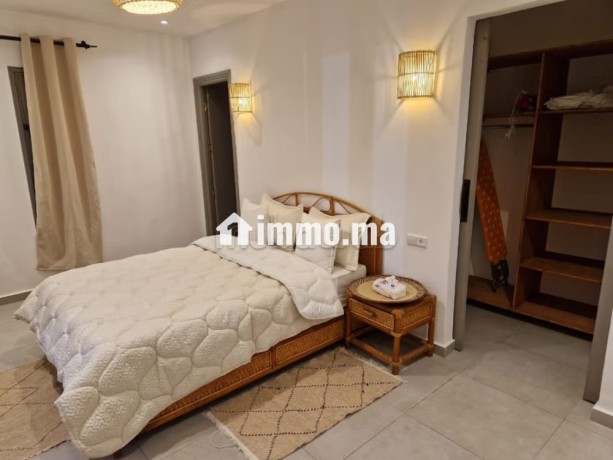 maison-de-luxe-a-louer-a-route-dagadir-3-chambres-agreables-porte-blindee-et-systeme-de-double-vitrage-big-12