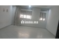 studio-vide-a-louer-a-bourgogne-small-0