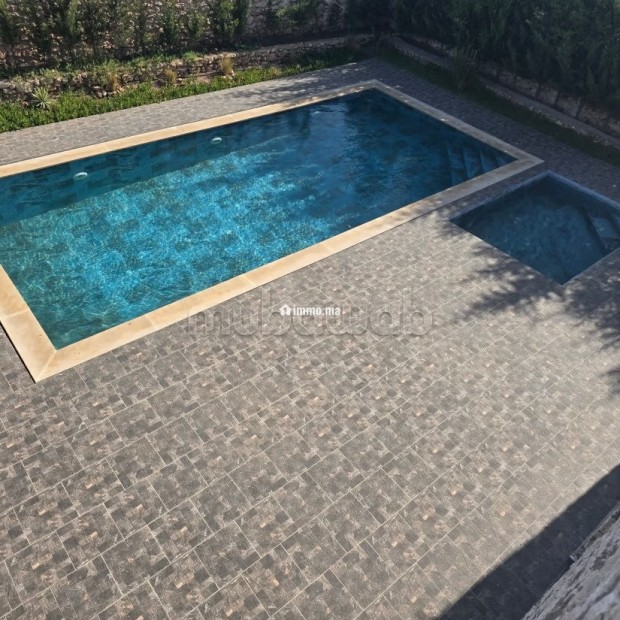 Magnifique villa à louer pour vos vacances à Route d'Agadir. 3 chambres agréables. Parking et terrasse - Vente Immobilier - Essaouira - photo 2