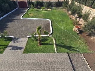 Magnifique villa à louer pour vos vacances à Route d'Agadir. 3 chambres agréables. Parking et terrasse - Villa à vendre - Essaouira
