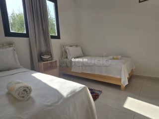 Magnifique villa à louer pour vos vacances à Route d'Agadir. 3 chambres agréables. Parking et terrasse - Villa à vendre - Essaouira
