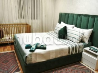 Location saisonnière en Centre. Superficie 100 m². Internet - Appartement à vendre