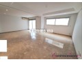 racine-appartement-moderne-a-louer-170-m2-small-0