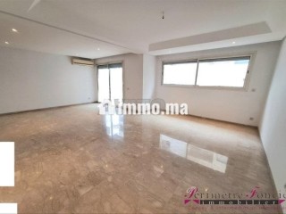 racine-appartement-moderne-a-louer-170-m2