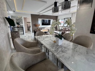 Appartement luxueux vue mer a loue par jour - Appartement à vendre - Tanger
