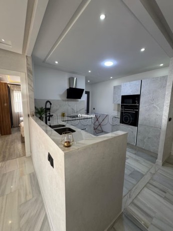 appartement-luxueux-vue-mer-a-loue-par-jour-big-18