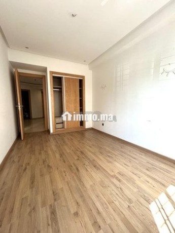 appartement-vide-valfleuri-big-16