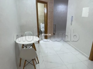 Appartements à louer en Centre. 2 grandes pièces. Résidence avec concierge, climatisation générale - Appartement à vendre - Fes