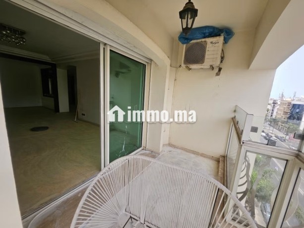 louez-cet-appartement-a-racine-4-pieces-fenetres-avec-double-vitrage-et-porte-blindee-big-2