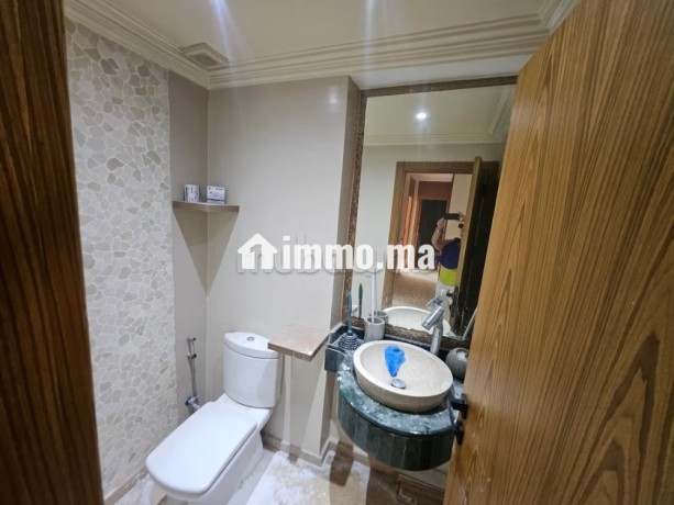 louez-cet-appartement-a-racine-4-pieces-fenetres-avec-double-vitrage-et-porte-blindee-big-8