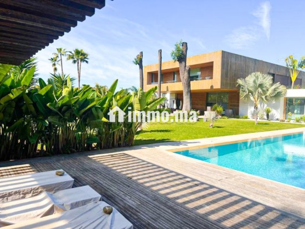 villa-a-vendre-a-souissi-big-2