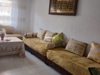 Appartement de vacances à louer à Hay Chmaou. 2 belles chambres. Salon traditionnel et système d'antenne parabolique - Appartement à vendre