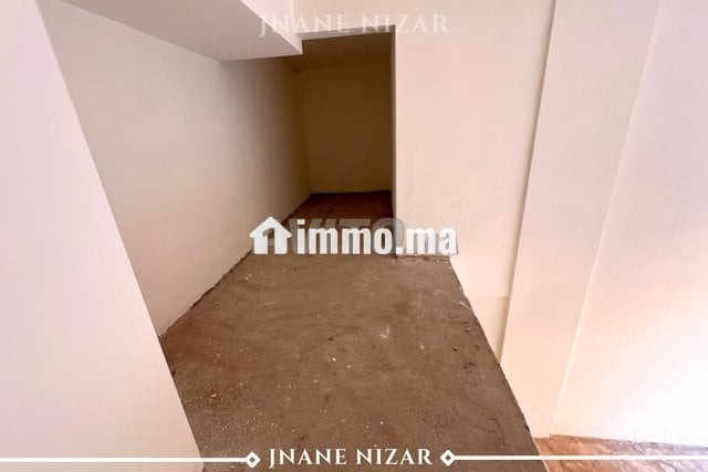 local-commercial-a-vendre-a-semlalia-gueliz-big-8