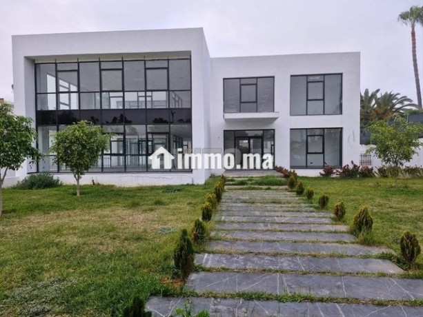 plateau-bureaux-de-2-000-m2-sur-souissi-rabat-big-8