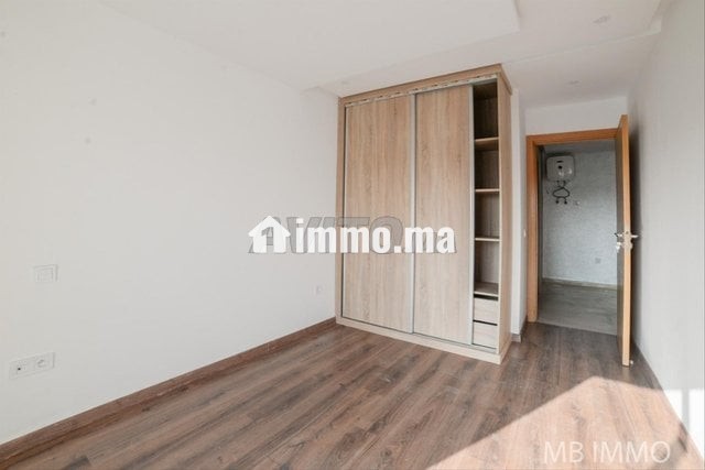 un-beau-studio-a-louer-59-m2-a-anoual-big-2