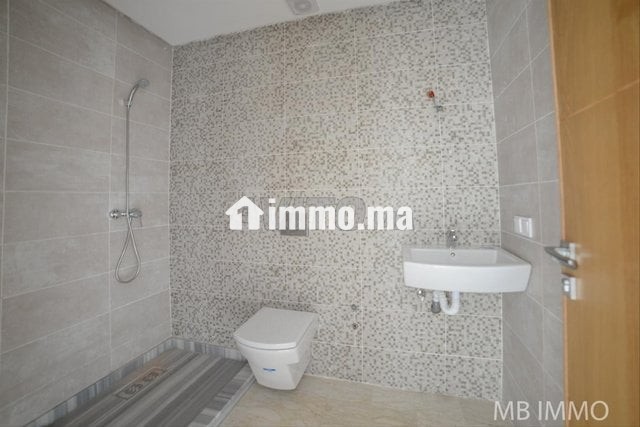un-beau-studio-a-louer-59-m2-a-anoual-big-5
