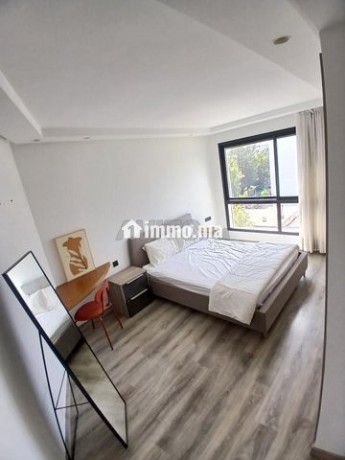 studio-meuble-pour-location-longue-duree-reviera-big-0