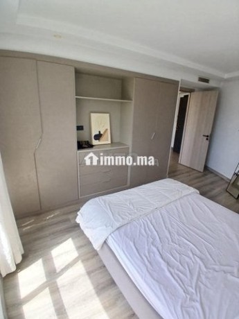 studio-meuble-pour-location-longue-duree-reviera-big-1