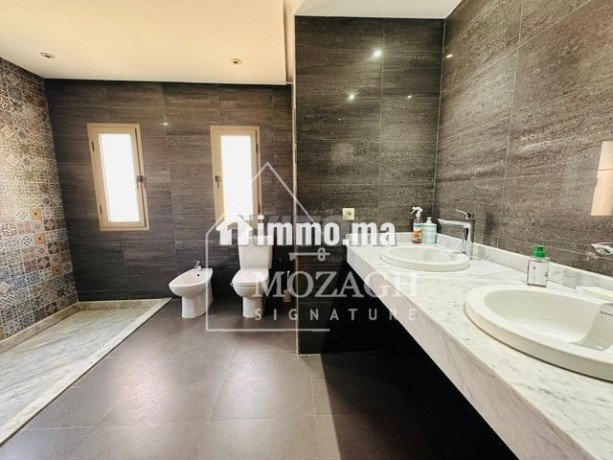 spacieuse-villa-avec-piscine-privee-route-casa-big-17