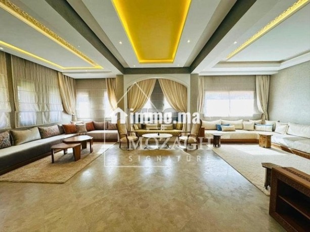 spacieuse-villa-avec-piscine-privee-route-casa-big-3