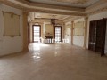 a-louer-villa-de-prestige-a-usage-de-bureaux-small-16