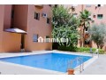2-chambres-renove-avec-piscine-et-balcon-small-3