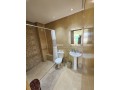 2-chambres-renove-avec-piscine-et-balcon-small-8
