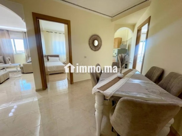 2-chambres-renove-avec-piscine-et-balcon-big-9
