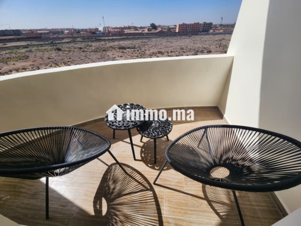 2-chambres-renove-avec-piscine-et-balcon-big-7