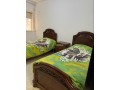 louez-cet-appartement-a-la-ville-haute-2-belles-chambres-bien-meuble-small-6