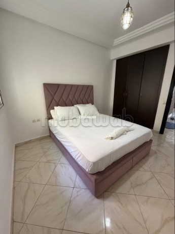 louez-cet-appartement-a-la-ville-haute-2-belles-chambres-bien-meuble-big-7