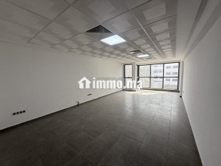 plateau-bureau-neuf-en-location-a-cheick-zayed