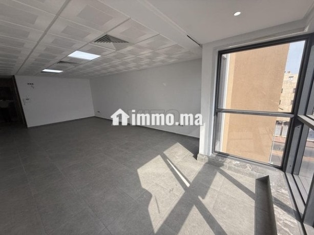 plateau-bureau-neuf-en-location-a-cheick-zayed-big-7