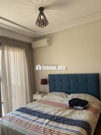 appartement-hs-bourgogne-avec-grande-terrasse-big-1