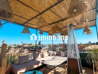 Riad Abi vue magique et piscine en privatisation - Maison à vendre