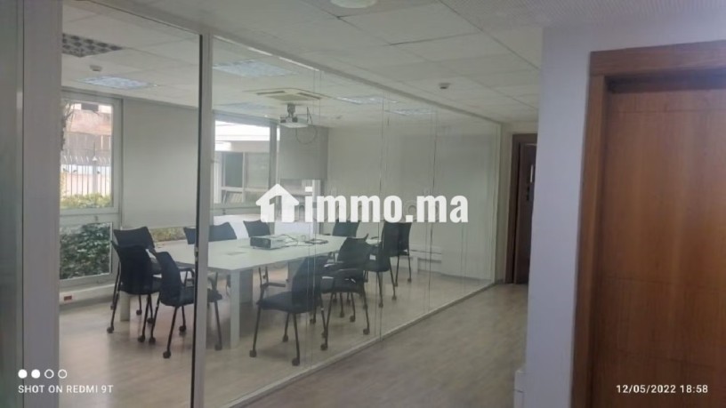a-louer-bureau-600m2-bd-med-v-big-6