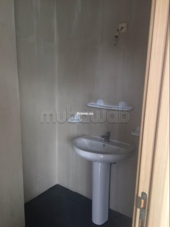 a-louer-bureau-de-60m2-racine-clinique-badr-big-3