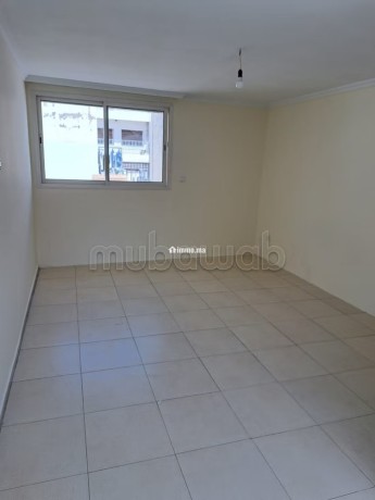 duplex-spacieux-a-louer-vide-130-m2-ghandi-big-5