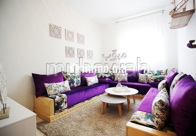 location-dun-appartement-a-gueliz-superficie-70-m2-systeme-de-parabole-et-salon-marocain-big-2