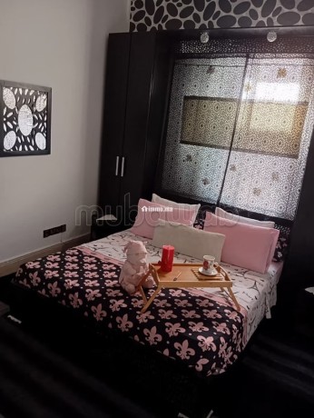appartements-a-louer-en-centre-1-piece-salon-marocain-et-antenne-parabolique-big-11