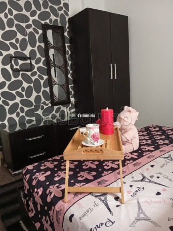 appartements-a-louer-en-centre-1-piece-salon-marocain-et-antenne-parabolique-big-8