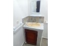 petit-appartement-a-louer-quartier-des-hopitaux-small-3