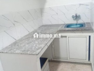 petit-appartement-a-louer-quartier-des-hopitaux